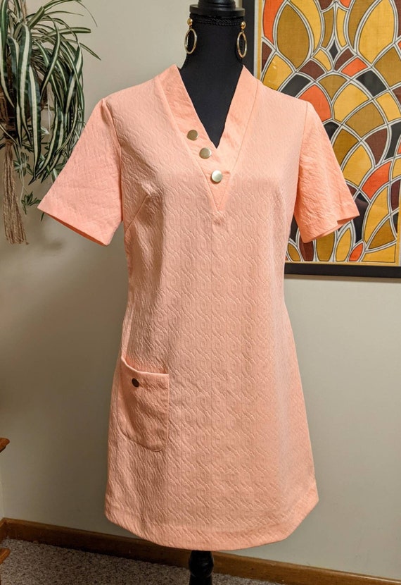 Vintage 1960s Peach Textured Polyester Mini Dress… - image 1