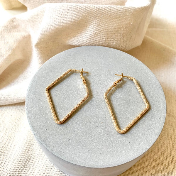 45 x 30mm Medium Rhombus Hoop Earrings