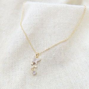 Drop down butterfly pendant Necklace
