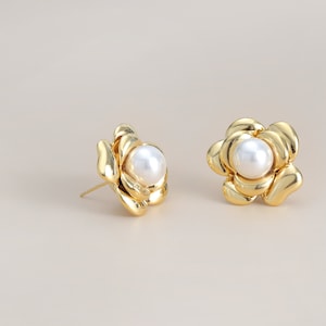 Large Flower with Pearl centered stud earring