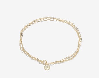 Timeless Gold Chain Layered Necklace with Queen Elizabeth Pendant