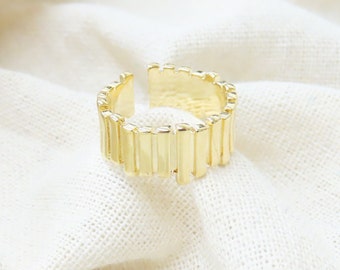 Thick Golden luxury ring