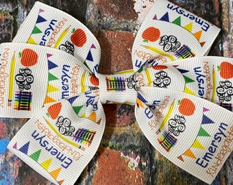 Gepersonaliseerde schoolhaarstrik: kleuterschoolpotloodontwerp