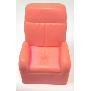 Barbie Vintage 1994 Barbie So Much To Do! Living Room Pink Arm Chair
