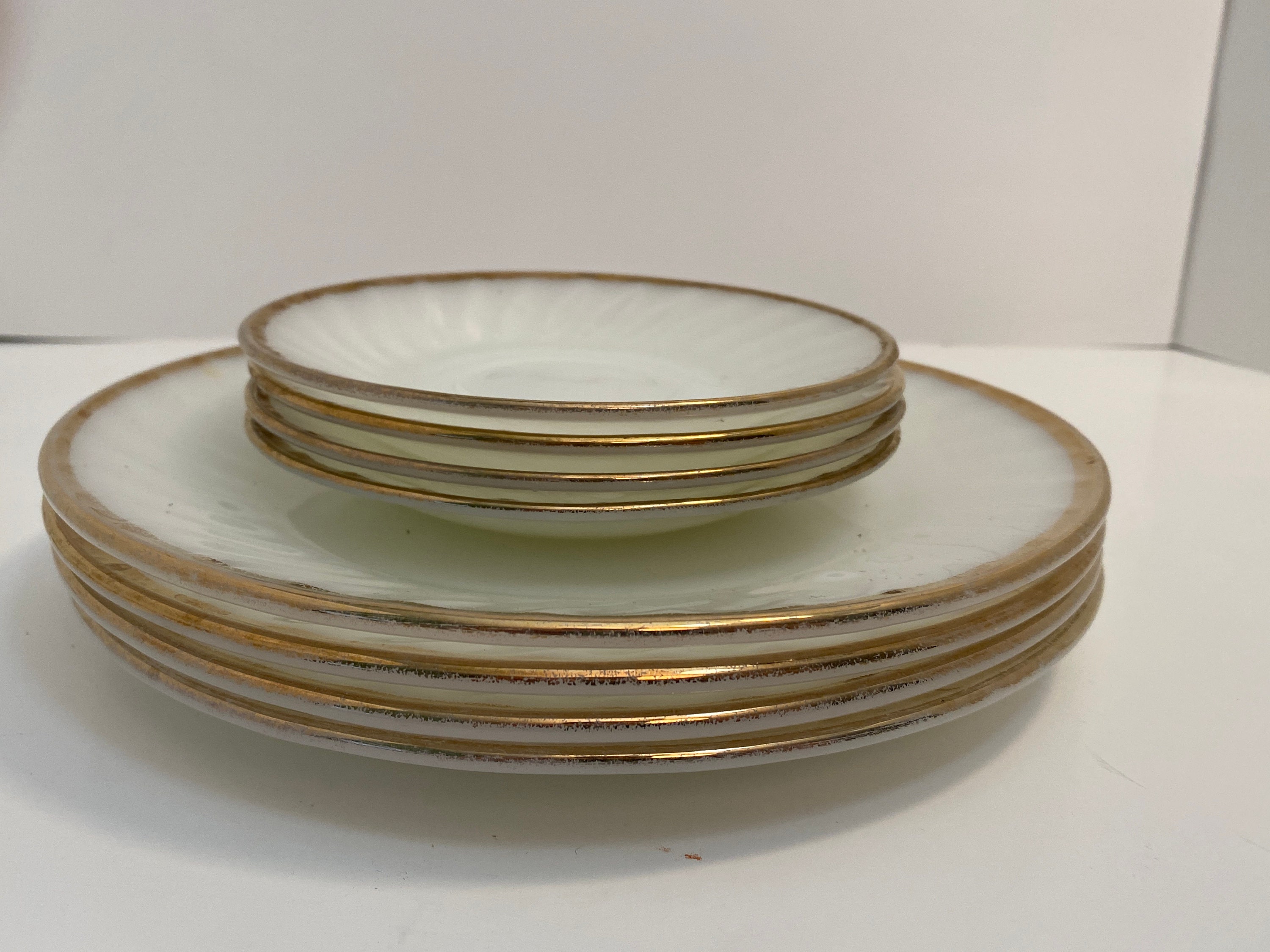 Gold Rimmed Fire King Vintage Plates / Set of 4 Medium & 4 Etsy