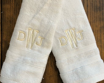 Monogrammed Hand Towel Set - Custom Hand Towels - Personalized Hand Towels- Monogrammed Towels