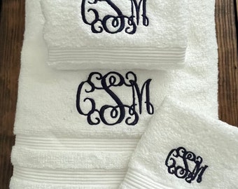 Monogrammed Towel Set: Personalized 3-Piece White Cotton Bath Towels