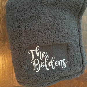 Personalized Sherpa Throw Blanket/ Monogrammed Sherpa Blanket / Custom Sherpa Blankets