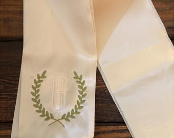 Faja de corona bordada: decoración de puerta de algodón personalizada