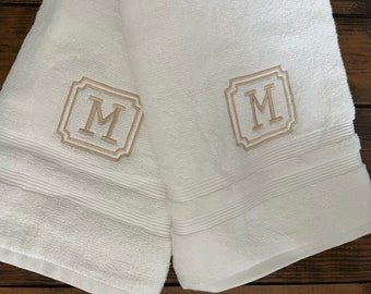 Monogrammed Bath Towels, Personalized Towels,  Monogrammed Towels, Bath Towel Set, Personalized Bath Towels, Monogrammed Towels