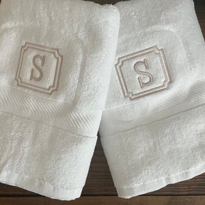 Monogrammed Bath Towels,  Personalized Towels,  Monogrammed Towels, Bath Towel Set, Towel Set