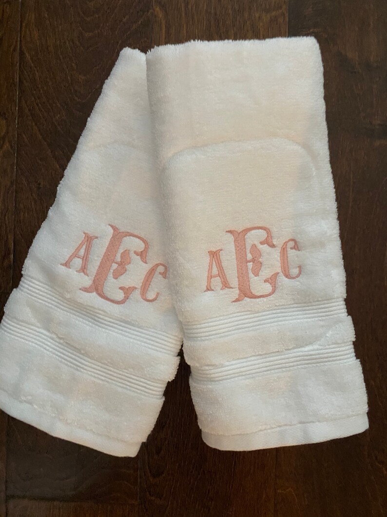 Hand Towels/ Fingertip Towels/ Monogrammed Hand Towel Set/ Etsy