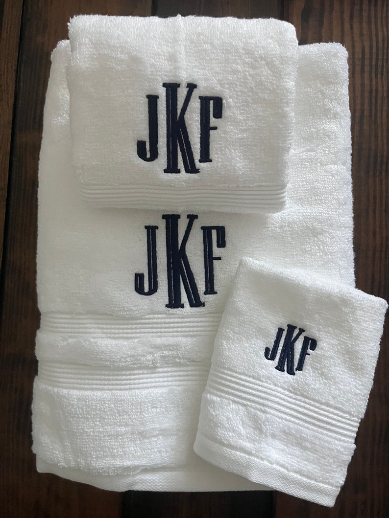 Monogrammed Bath Towel Set,Monogram 3 Piece Towel Set, Monogram Towel Set, Custom Towel Set, Personalized Bath Towel Sets, Monogram Bath Set image 7