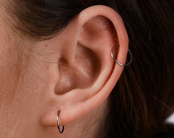 Titanium oorringen, minimalistische oneindigheidsoorbellen | Maten 6–12 mm, stapelbaar voor oorlel, kraakbeen en tragus