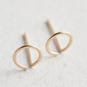 14k Gold Circle Stud Earrings, Minimalist Gold Studs, Gift for Her, Everyday Gold Earrings, Simple Jewellery, Gold Earrings, Birthday Gift