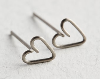 Titanium Heart Earrings, Minimalist Titanium Stud Earrings, Dainty Heart Earrings, Gift for Her, Heart Earrings, Hypoallergenic Earrings