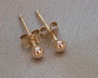 Aretes de bola de oro de 14k, aretes minimalistas, aretes pequeños, aretes pequeños, aretes apilables, aretes de oro, joyería para piercings, joyería minimalista