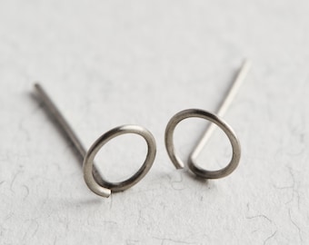 Titanium Stud Earrings, Minimalist Geometric Studs, Modern Style, Gift for Her, Hypoallergenic Earrings, Unique Earrings, Everyday Jewellery