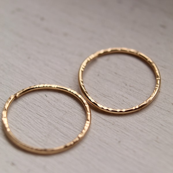 Gold Creolen, Ohrringe Gold, 14k Gold Creolen, Gehämmerte Creolen, Minimalistische Gold Ohrringe, Creolen Gold, Geschenk für sie