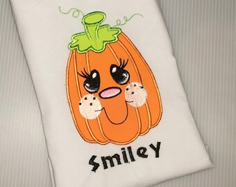 Smiley pumpkin embroidered tee with Applique unisex