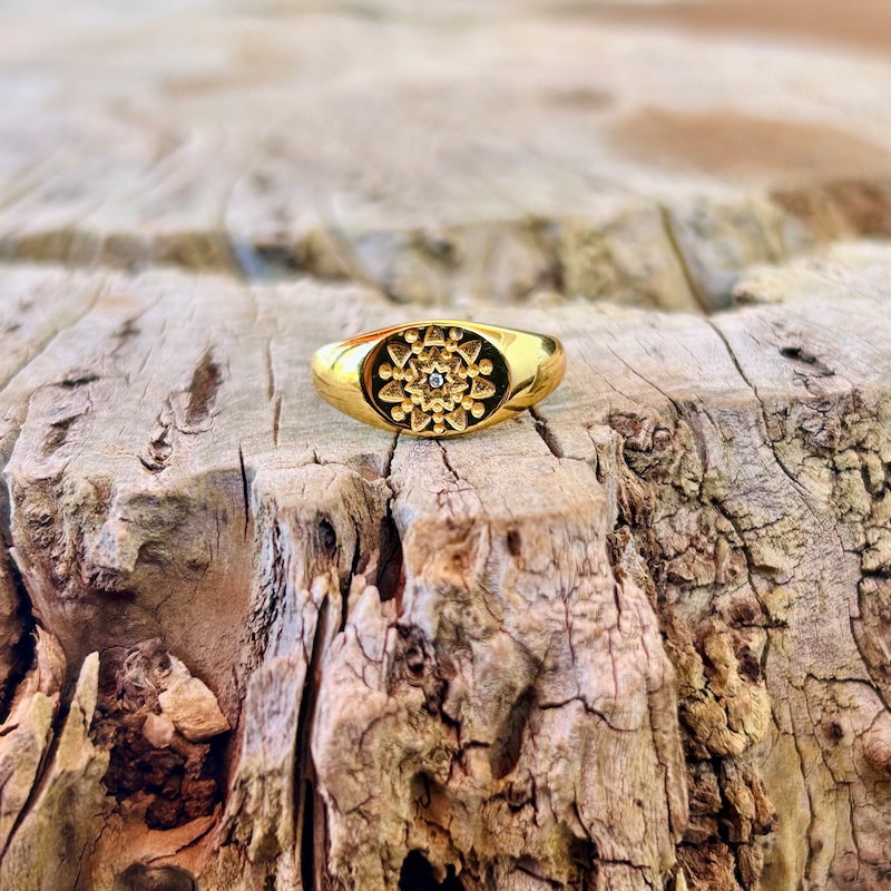 ANTIQUE SILVER SUN SGINET RING - ML main image 1