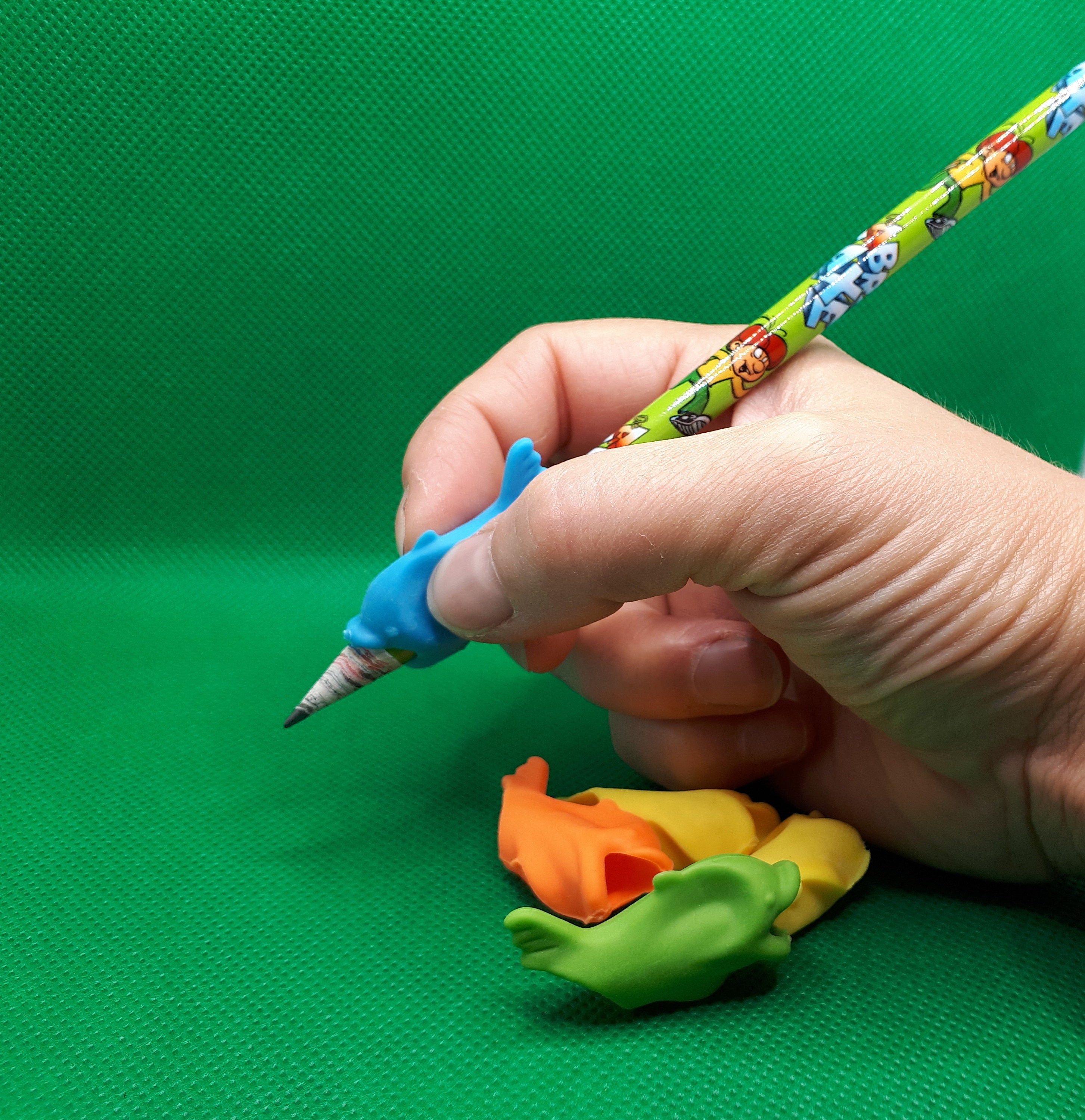 WsloftyGYd - Pinzas para bolígrafo de delfín, para corrección  de la postura de escritura, para niños, estudiantes, papelería : Productos  de Oficina