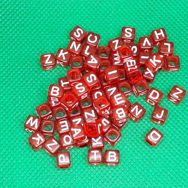 Buchstabenwürfel Perlen rot transparent Acryl Buchstaben Würfel weiß basteln weiss Acrylperlen Alphabet