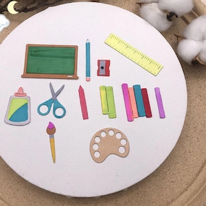Pochoir de gaufrage, ensemble scolaire, pochoir de découpe, ciseaux de gaufrage, stylo pinceau, pochoir de découpe