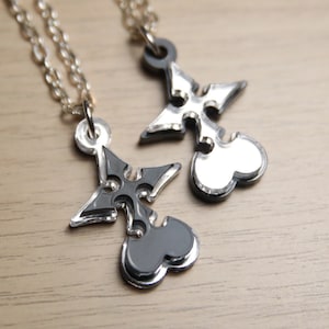 Kingdom Hearts Nobody ノーバディ Emblem Necklace Pendant Pin