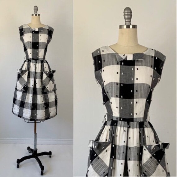 Vintage 60s Dress // 1960s Checkered Cotton Dress