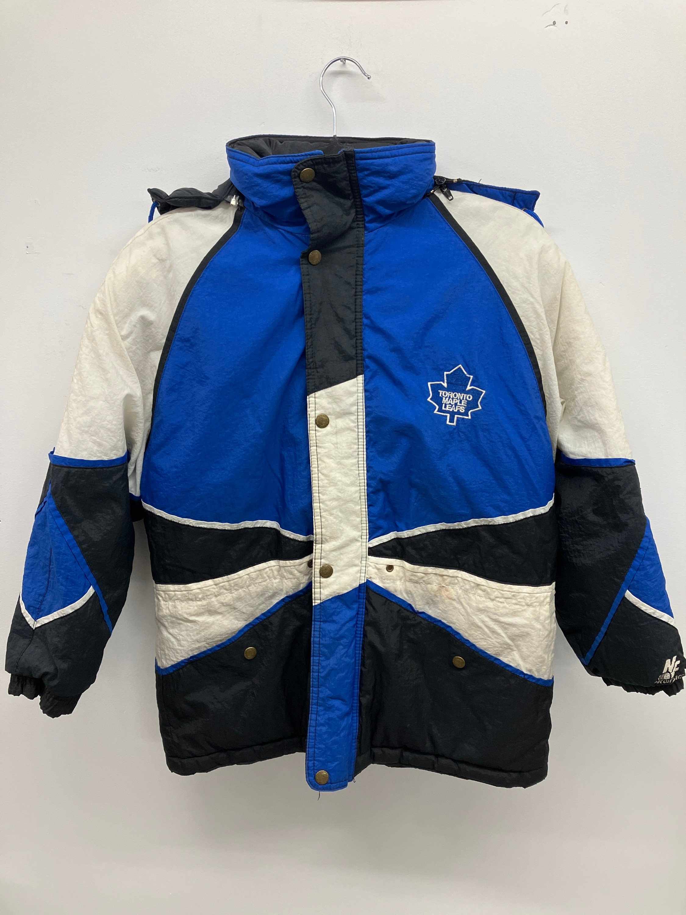 NEW FASHION 2023 Toronto Maple Leafs bomber jacket Style winter