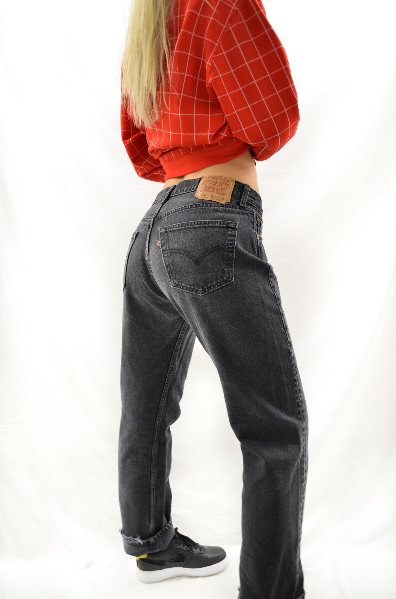 do black levis fade