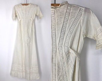 Antique 1900s Christening Gown // Vintage Baptism Cathedral Length 3-6 months