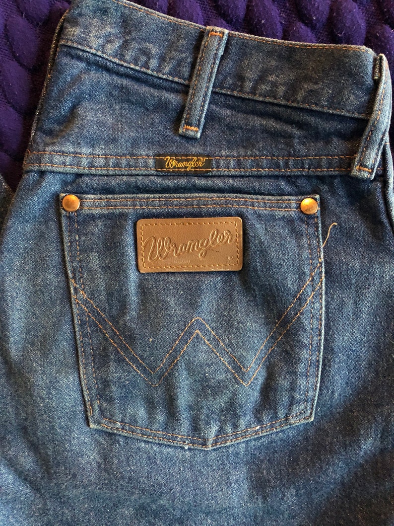 Vintage Wrangler Jeans 31x34 made in USA | Etsy