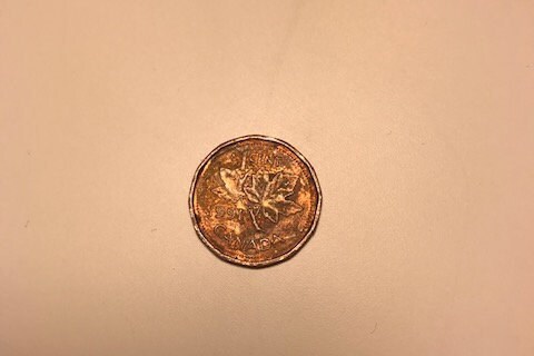 2133.　極美品　1857年　カナダ　アッパーカナダ　1ペニー　 カナダ 2002年 1セント硬貨 ペニー メープルリーフ エリザベス女王2世