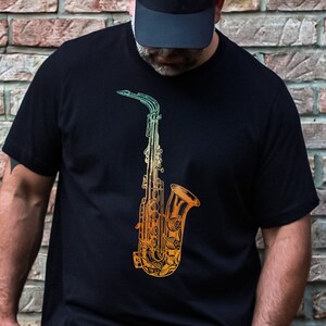 Saxophone T-Shirt Retro 70s Colors Cool Vintage Saxophone Unisex Tee Musician Gift Saxophone Player Graphic Tee