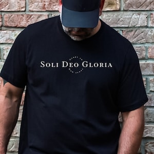 Soli Deo Gloria T-shirt: Unisex Rundhalsausschnitt