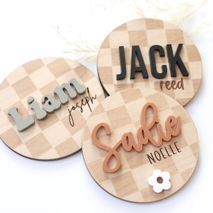 Baby Name Announcement, Checkered Baby name sign, Daisy Name sign for baby girl, Wooden Sign for Hospital,  Retro Hospital sign for baby boy