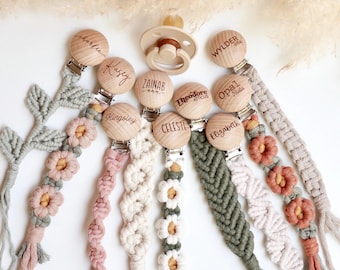 Personalized Macrame Pacifier Clip, Natural Cotton Baby Gift, Flower Detail