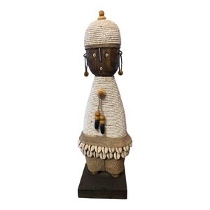 Namji Doll 27cm 10.6&quot; White beads, Fertility Doll, Namji Doll, Cameroon Doll, Wooden Doll, African Doll, African Decor, Beaded Doll