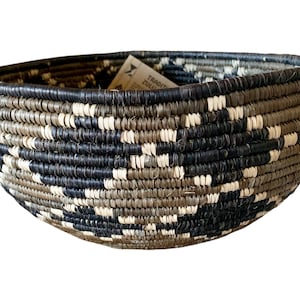 Zulu Traditional Open Basket 28cm 11&quot;, Basket South African, Basket woven, Basket Unique, African Baskets, Home Decor Basket