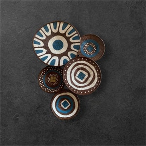 Painted Tonga Wall Baskets Set of 5 Baskets, 8&quot; to 16&quot; 20cm to 40cm, Binga Baskets, Wall Decor, African Baskets, Wall Baskets African Decor