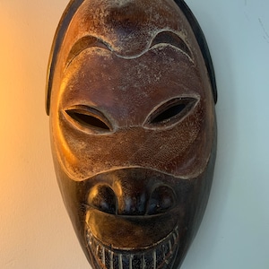 Vintage African Mask, Ivory Coast Mask, African Decor, Wall Mask, Tribal Mask, Wall Mask, Traditional African Mask Wall Decor Vintage Mask