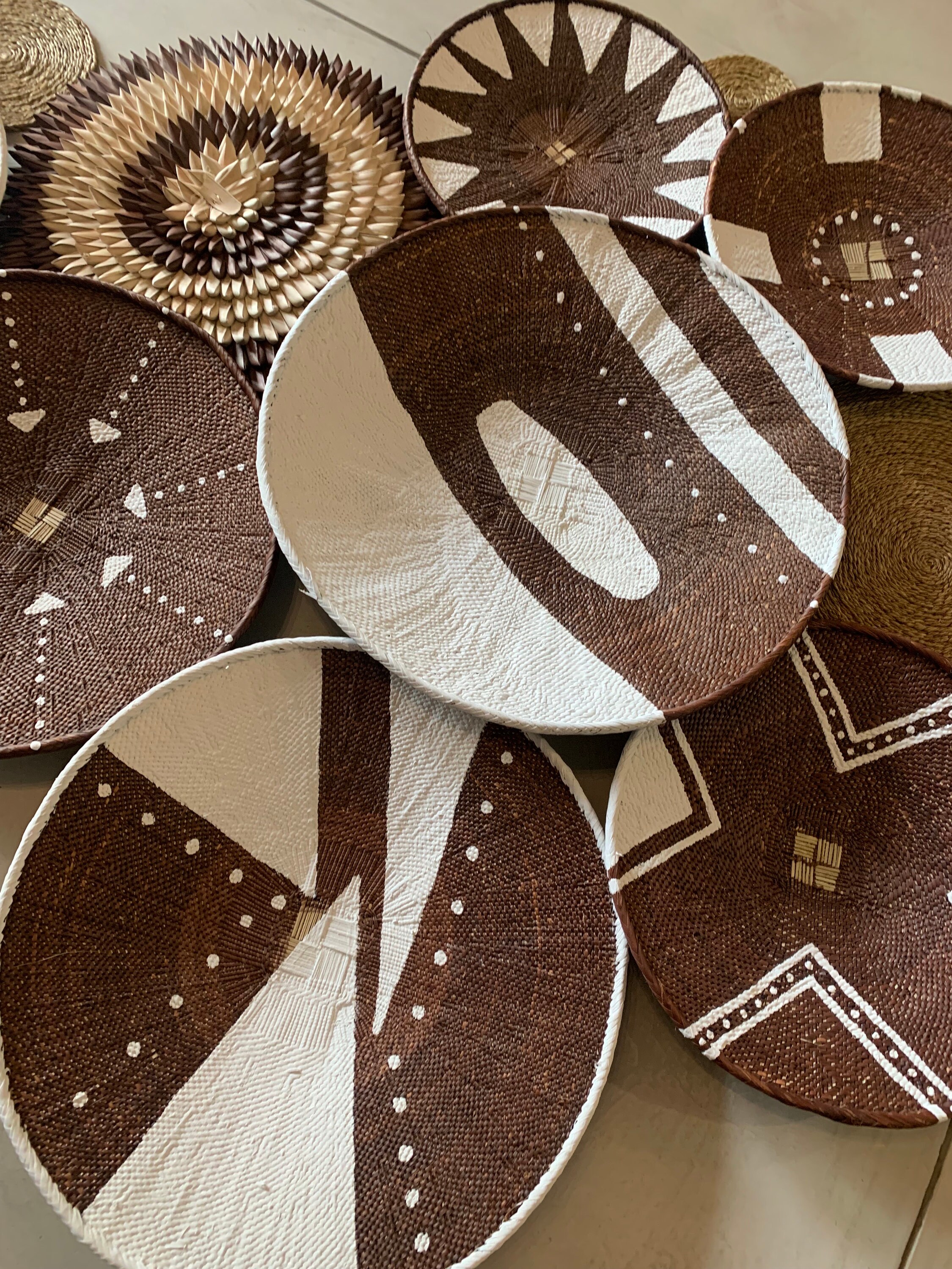 Tonga Wall Baskets and Swazi Mats 12pcs Wall Decor 20cm 8" to 50cm 20