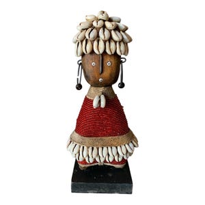 Namji Doll Red 8.2&quot;, Fertility Doll 21cm, Namji Doll, Cameroon Doll, Wooden Doll, African Doll, Beaded Doll, Cowrie Shells Doll, African