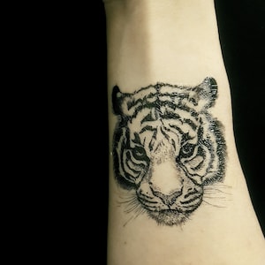TIGER  temporary tattoo, tiger tattoo, big cat tattoo, black temporary tattoo, fake tattoo, animal tattoo, artist drawing, gift idea.