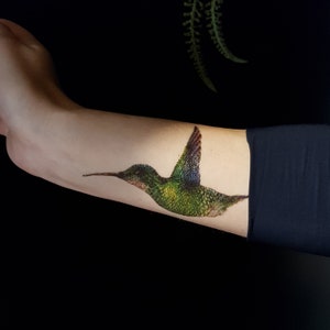 Tatuaje temporal de colibrí, tatuaje de pájaro, tatuaje de pájaro tropical, tatuaje temporal multicolor, tatuaje falso, dibujo de artista, idea de regalo.