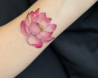 Tatouage temporaire FLEUR DE LOTUS, tatouage de lotus, tatouage de fleur, tatouage temporaire couleur, faux fattoo, dessin d'artiste, idée cadeau.