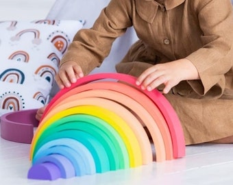 Wooden Rainbow Stacker, Rainbow Stacking Toy Montessori toys Waldorf Toddler toys Wooden Puzzle Nursery decor First Birthday Gift Wooden Toy