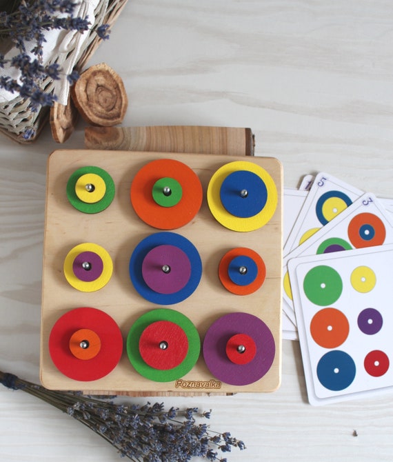 Géoplan en bois Arc-en-ciel Géoplan Bois Peg Board Montessori